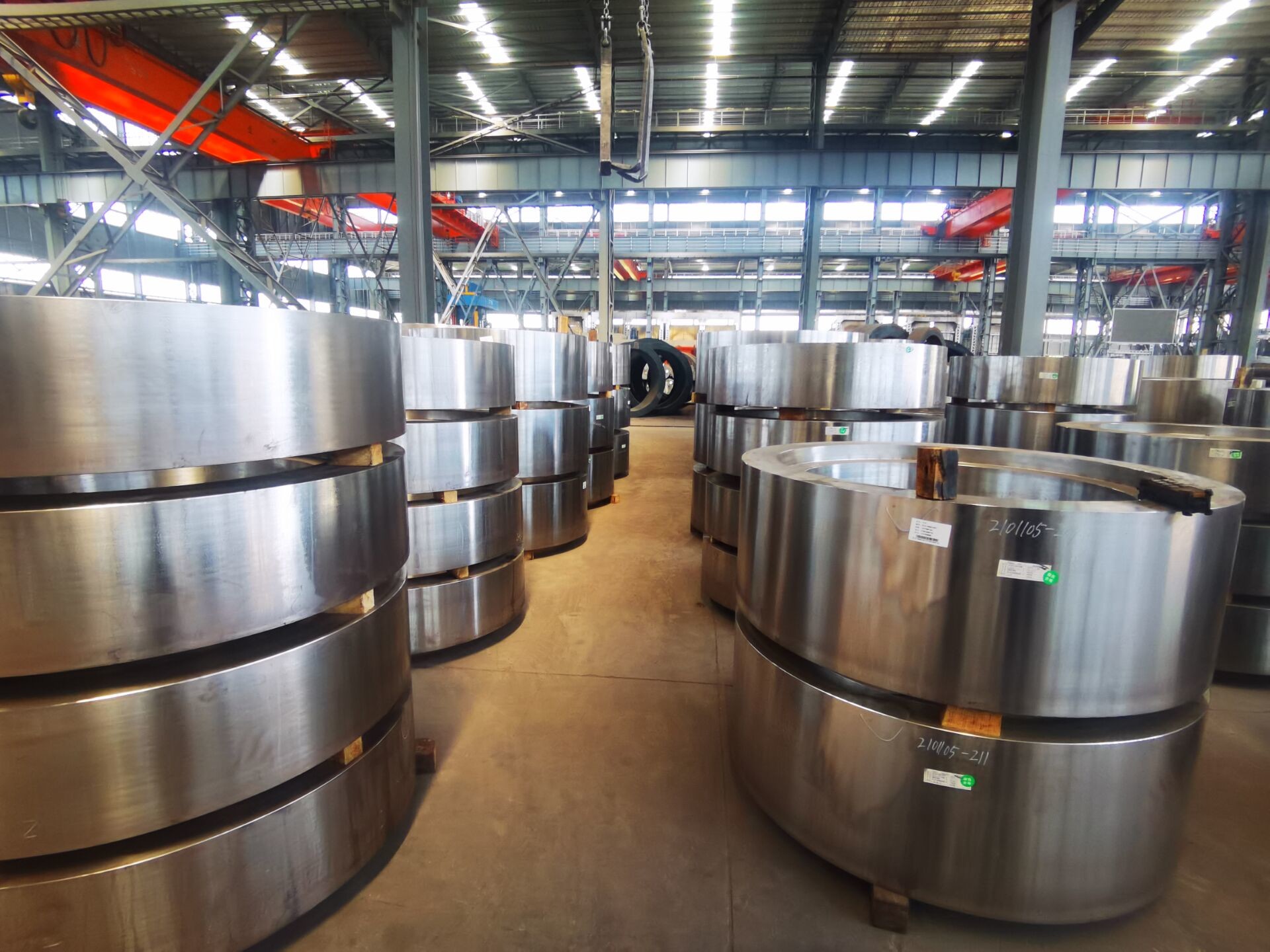 Resistenza al rendimento 650mpa Anelli forgiati 42CrMo4 adatti agli anelli della scatola di cambio che offrono resistenza e resistenza all'usura meccanica